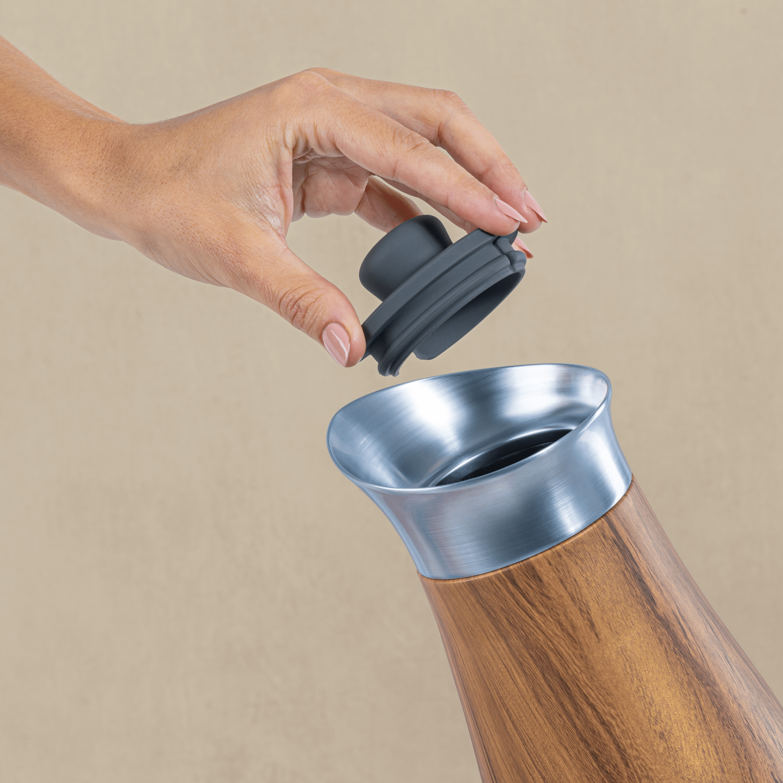 Carafe with Lid - Image 9